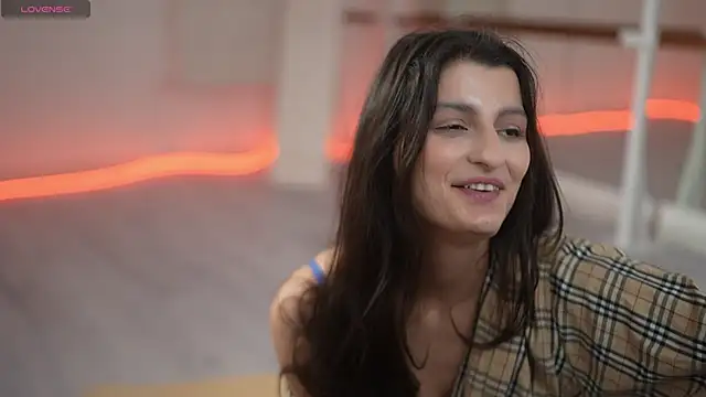 horny  land online show from 4, 1, 2025