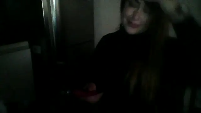 Sarahmonesexy online show from 8, 9, 2025