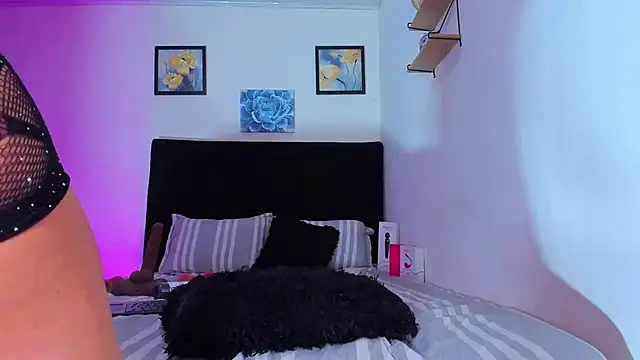 Snapshot of anahidolls chatting on 23, 10, 2025 anahidolls online show from 23, 10, 2025