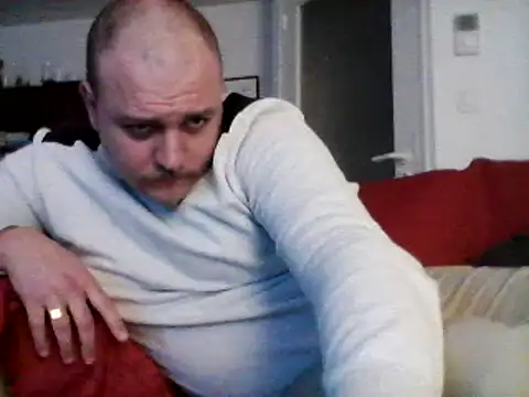 QueueFrenchie online show from 7, 12, 2024