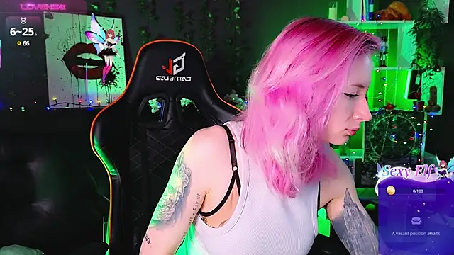  HelenCarter online show from 2, 3, 2025