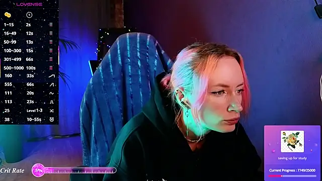 Snapshot of _HelenCarter chatting on 4, 7, 2026 HelenCarter online show from 4, 7, 2026