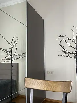 Polli Kiss online show from 26, 2, 2026