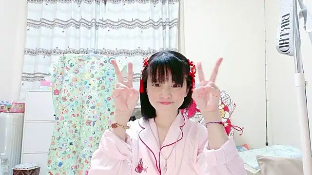 Snapshot of renapiyon8182 chatting on 11, 7, 2026 renapiyon8182 online show from 11, 7, 2026