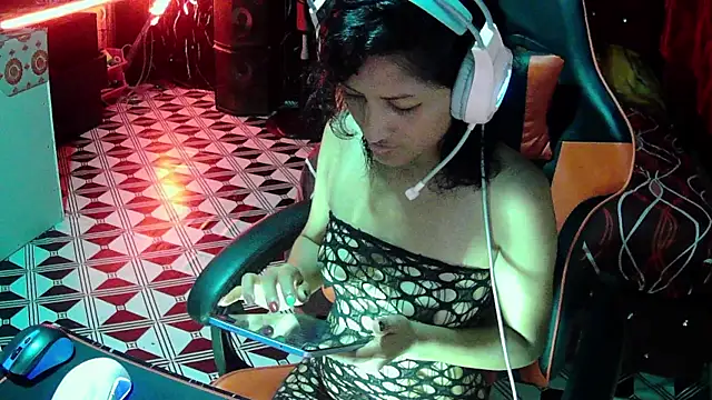 AdelinaMiran90 online show from 11, 2, 2025