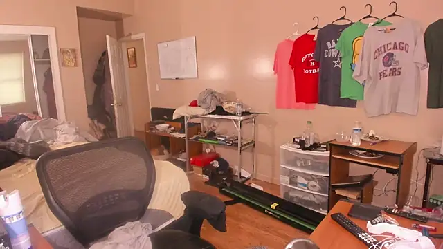 MrChuckDailyXXX online show from 3, 10, 2025