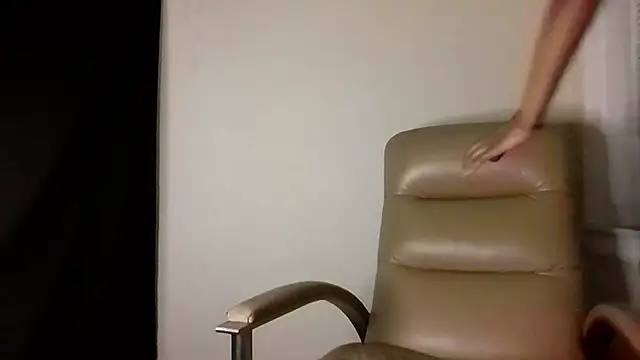 C0ffeecoolatte online show from 18, 4, 2026