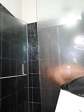 Snapshot of Rober2230 chatting on 24, 12, 2024 Rober2230 online show from 24, 12, 2024