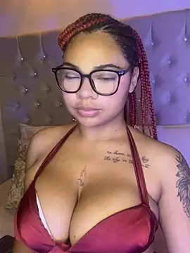 Eloisa cleavage  online show from 26, 2, 2026