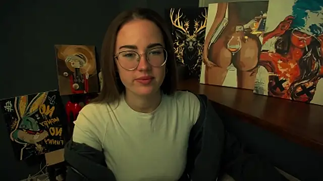 Snapshot of luxie_milady chatting on 10, 2, 2026 luxie milady online show from 10, 2, 2026