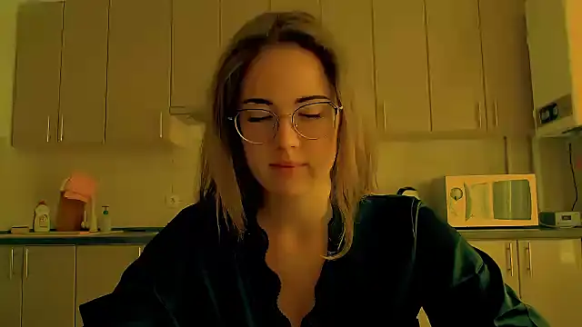 luxie milady online show from 9, 9, 2025