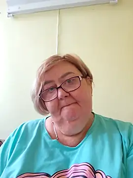 Snapshot of Awn290668 chatting on 6, 10, 2025 Awn290668 online show from 6, 10, 2025