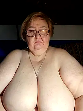 Snapshot of Awn290668 chatting on 21, 9, 2025 Awn290668 online show from 21, 9, 2025