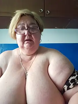Snapshot of Awn290668 chatting on 15, 7, 2026 Awn290668 online show from 15, 7, 2026