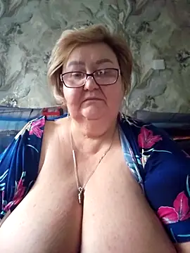 Snapshot of Awn290668 chatting on 21, 10, 2025 Awn290668 online show from 21, 10, 2025