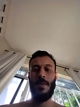 Snapshot of LopeseLua chatting on 12, 10, 2025 LopeseLua online show from 12, 10, 2025