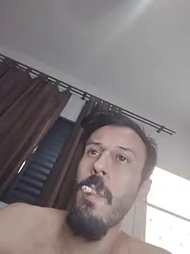 Snapshot of LopeseLua chatting on 10, 11, 2025 LopeseLua online show from 10, 11, 2025