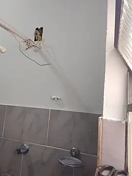 Snapshot of LopeseLua chatting on 28, 11, 2025 LopeseLua online show from 28, 11, 2025