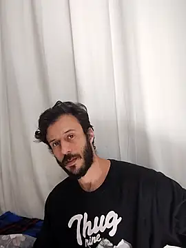 Snapshot of LopeseLua chatting on 9, 9, 2025 LopeseLua online show from 9, 9, 2025