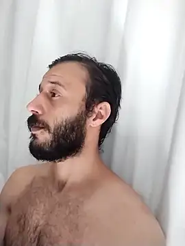 Snapshot of LopeseLua chatting on 15, 9, 2025 LopeseLua online show from 15, 9, 2025