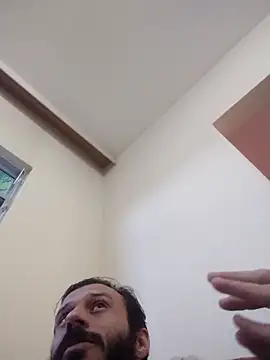 Snapshot of LopeseLua chatting on 10, 9, 2025 LopeseLua online show from 10, 9, 2025