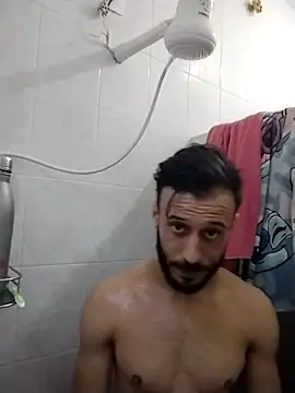 Snapshot of LopeseLua chatting on 5, 10, 2025 LopeseLua online show from 5, 10, 2025