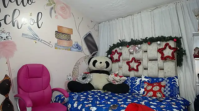 EMMA SWEETT1 online show from 9, 1, 2026