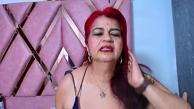 RoxetteMature online show from 13, 7, 2026