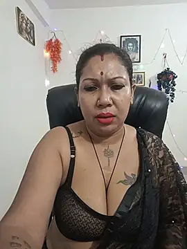 YOUR LOVELY-40 online show from 8, 8, 2026