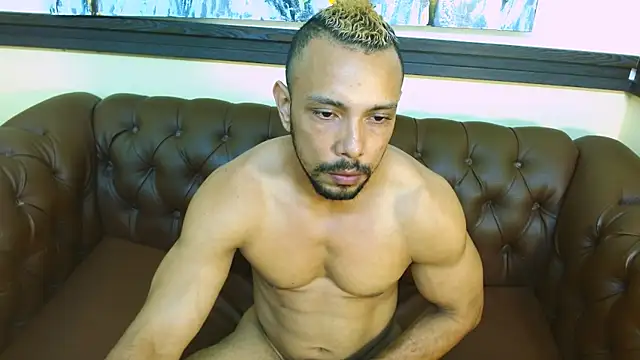 Snapshot of Thiago_Summers chatting on 10, 2, 2026 Thiago Summers online show from 10, 2, 2026