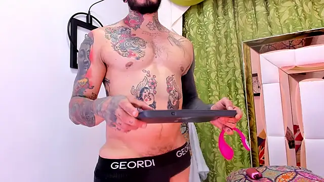 dilan scootk  online show from 9, 1, 2026