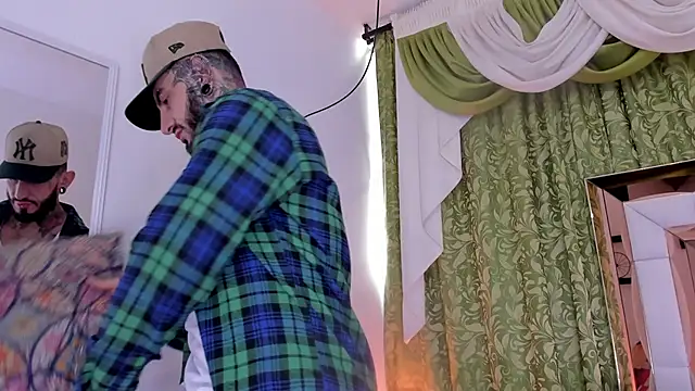 dilan scootk  online show from 12, 1, 2026