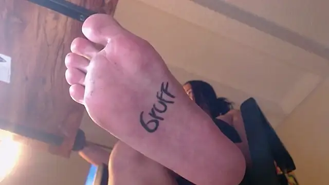 carlajames  online show from 23, 2, 2026