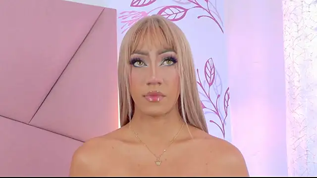 VictoriaRoss1 online show from 15, 9, 2025