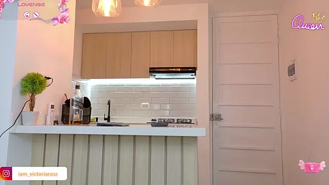 VictoriaRoss1 online show from 7, 2, 2026