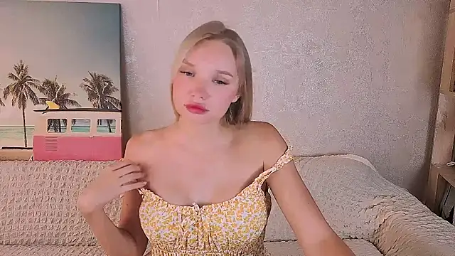 BoysLoveBlondee online show from 23, 9, 2025