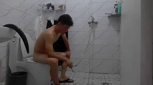 kisstoyousoon2024 online show from 11, 3, 2025