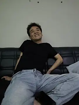 kisstoyousoon2024 online show from 16, 2, 2026