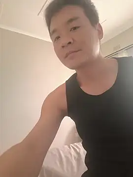 kisstoyousoon2024 online show from 7, 11, 2025