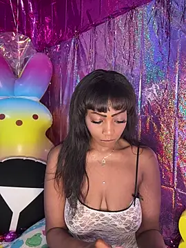 Blazerina online show from 4, 4, 2026