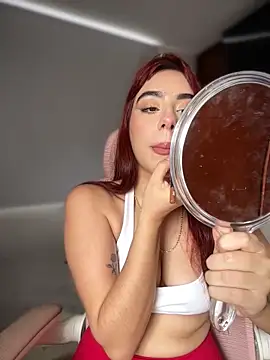 veronicaapink online show from 2, 2, 2026