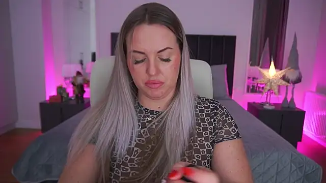 KiraCandyS online show from 14, 1, 2026