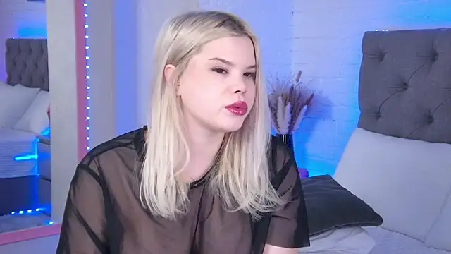 Born to Blow online show from 16, 1, 2025