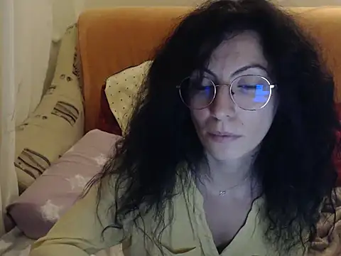 Emmatoo online show from 18, 11, 2025