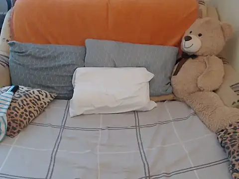 Emmatoo online show from 1, 10, 2025