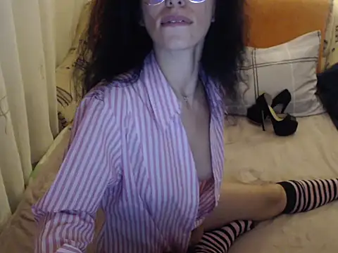 Emmatoo online show from 16, 11, 2025