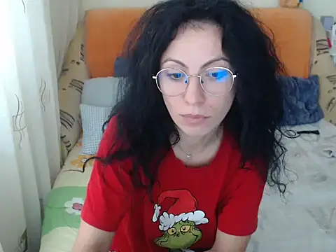 Emmatoo online show from 25, 11, 2025