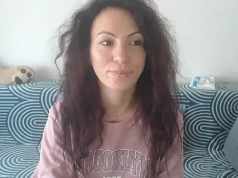 Snapshot of Emmatoo chatting on 4, 5, 2026 Emmatoo online show from 4, 5, 2026