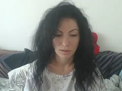 Emmatoo online show from 14, 6, 2026