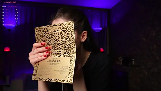 Amely Young online show from 1, 3, 2025